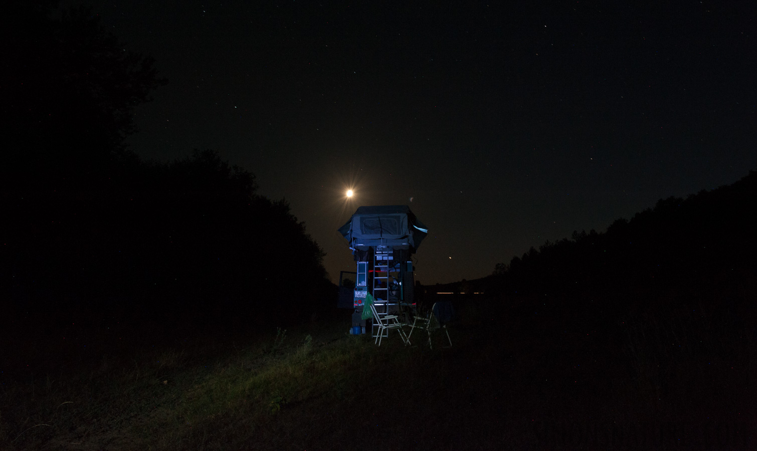 [24 mm, 30.0 Sek. bei f / 16, ISO 1600]